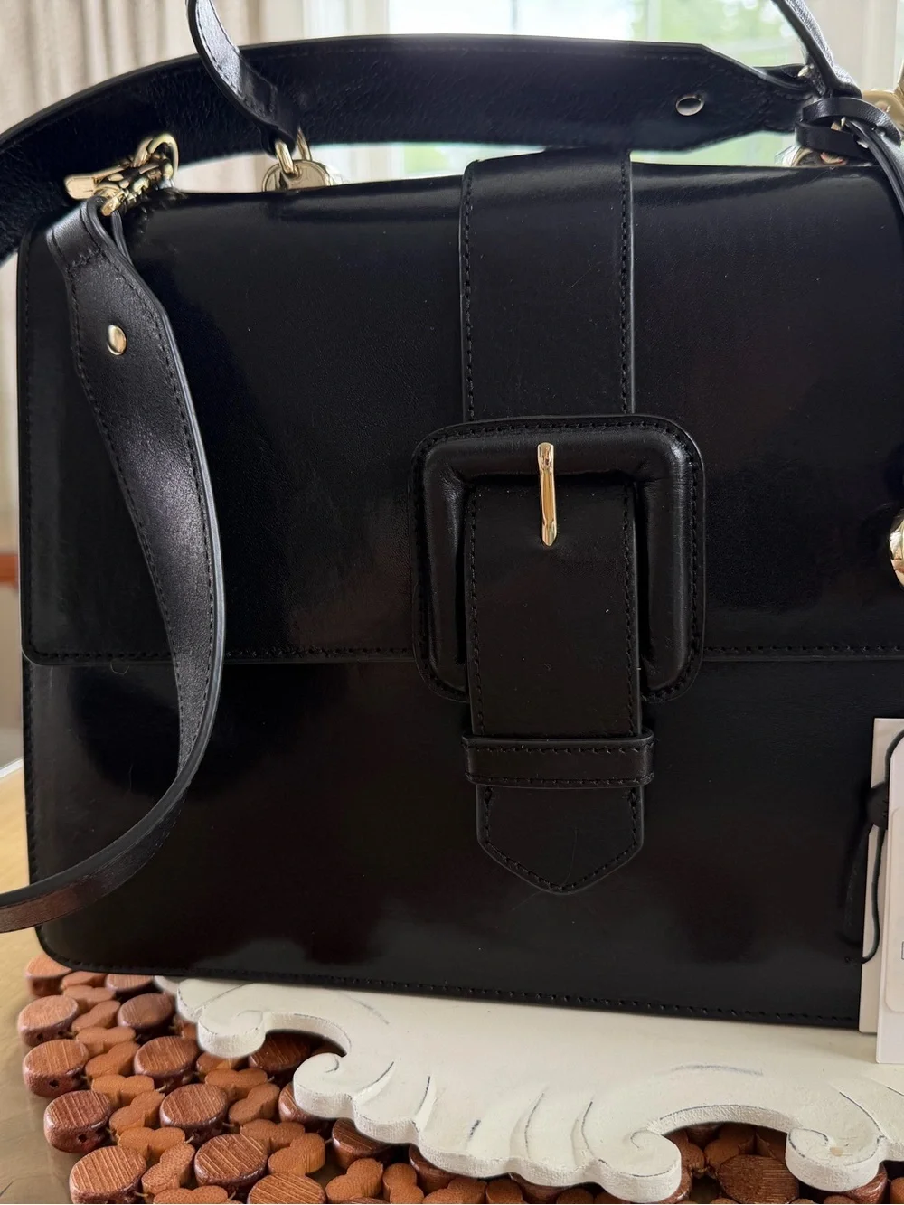 Brahmin  medium Francine Black Topsail Genuine Leather  Style Q88115900001